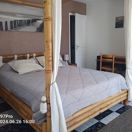 Appartements Dans Residence Avec Piscine - Mer A 500M Sainte-Marie-la-Mer Exteriör bild