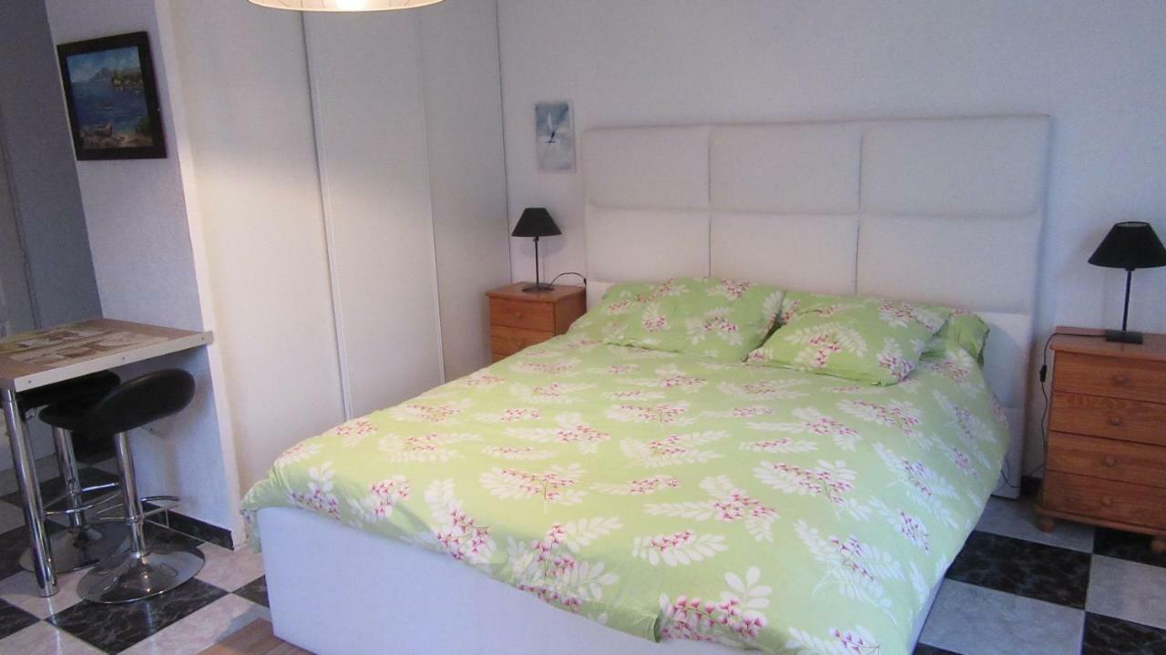 Appartements Dans Residence Avec Piscine - Mer A 500M Sainte-Marie-la-Mer Exteriör bild